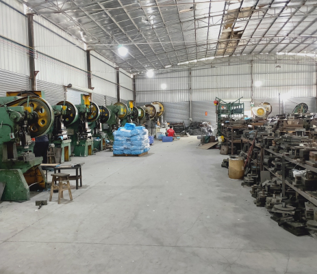 Zhongshan Rong Fei Lighting Co., Ltd Γύρος εργοστασίων