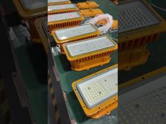 Εισαγάγετε για εσάς τα επικίνδυνα φωτιστικά με προστασία από έκρηξη στον τοίχο