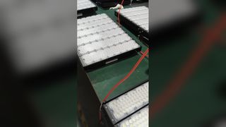 Παρουσιάστε τα προσαρμόσιμα φώτα πλημμύρας με γωνίες δέσμης για βέλτιστο φωτισμό για εσάς