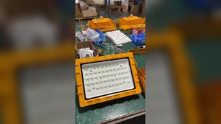 SMD2835/3030 100-110lm/W IP66 Φωτισμός LED Ανθεκτικός σε Έκρηξη για Εργοστάσια και Επικίνδυνες Περιοχές