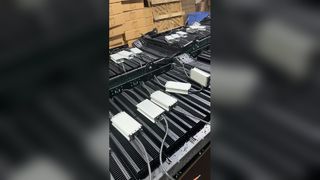 Δείτε γιατί να επιλέξετε IP66 αδιάβροχα φώτα LED 200W έως 500W για γήπεδα και γήπεδα